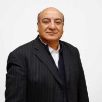 استشاري الجراحه العامه والتجميل