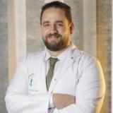 دكتور أحمد النباصي إستشاري جراحة العظام والمناظير والمفاصل في مصر الجديدة