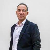 استشاري جراحة التجميل وتنسيق القوام
دكتورة جراحة التجميل و الحروق
عضو الجمعية المصرية لجراحة التجميل 
مدرب للزماله المصريه