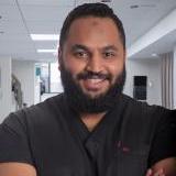 دكتور زياد محمد فتحي أخصائي طب وجراحة الفم والأسنان في حدائق الاهرام