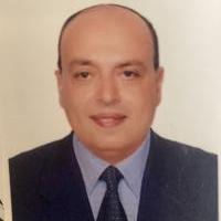 دكتور احمد محمد احمد حمدي استاذ بكلية طب الاسنان جامعه MSA في العجوزة