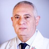 دكتور اشرف ابراهيم استشارى امراض الباطنه في المهندسين