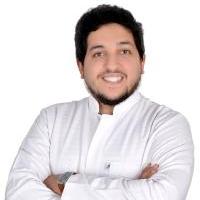 دكتور عبدالله منسي أخصائي تركيبات وزراعة الأسنان في الهرم