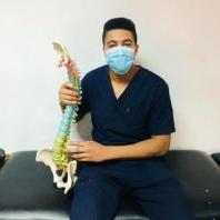 دكتور مؤمن هاشم اخصائي علاج طبيعي و اصابات ملاعب في مصر الجديدة