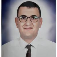 استشاري طب وجراحة العيون