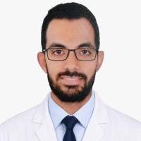 استشاري أمراض القلب و القسطرة