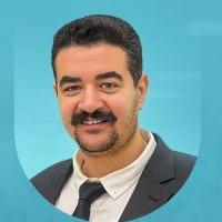 اخصائي الفم والاسنان وعلاج الجذور