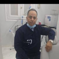 إستشاري جراحة الفم وزراعة الأسنان والحشوات التجميلية والتركيبات الثابتة والمتحركة