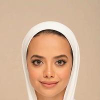 اخصائي طب الفم والأسنان والتقويم