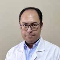 دكتوراه امراض النساء و التوليد 
مدرس امراض النساء و التوليد بكلية الطب جامعة عين شمس.
استشاري امراض النساء و التوليد و الاورام النسائية و المناظير.