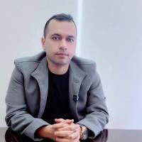 إستشاري الأمراض الجلدية و التناسلية والتجميل والليزر