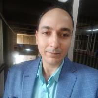 اخصائي باطنة واطفال وجهاز هضمي ومناظير