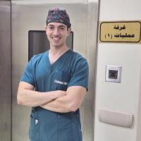 دكتور عبد الرحمن اشرف اخصائى ومدرس مساعد الانف والاذن في الهرم