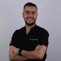 دكتور عمرو الشامي اخصائي زراعة الاسنان والتركيبات الثابتة في حدائق القبة