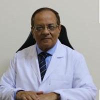 استشارى أول جراحة المخ والأعصاب والعمود الفقري