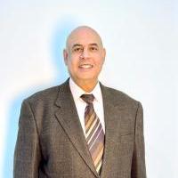 استشاري أول جراحة ومناظير المسالك البولية والذكورة والعقم