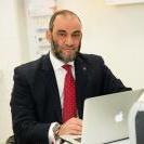 دكتور أحمد رضا عبد الجواد أستاذ و إستشاري جراحة التجميل في الشيخ زايد
