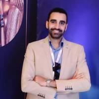 اخصائي امراض الانف و الاذن و الحنجرة