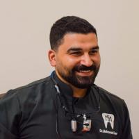 اخصائي زراعه الاسنان وجراحات اللثه بكليه طب الاسنان جامعه كفر الشيخ