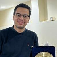 اخصائي العلاج الطبيعى لاضطرابات العظام والعمود الفقرى