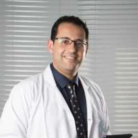 استشاري جراحات الاورام والطب النووي