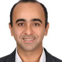 استشاري القلب والاوعية الدموية