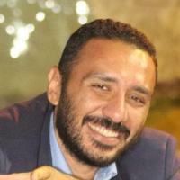 أخصائي أمراض الباطنه العامه والغدد الصماء والسكر والكلي