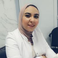 أخصائي أمراض النساء والتوليد