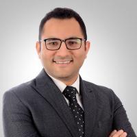 أخصائي جراحة الكلي والمسالك والذكورة والعقم عند الرجال
ماجيستير جراحة الكلي والمسالك جامعة عين شمس
