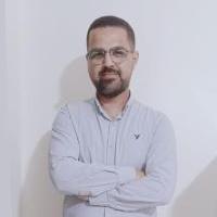 اخصائي باطنة وجهاز هضمى ومناظير