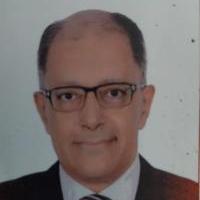 استشاري أول التوليد وأمراض النسا والعقم ومدرس بقسم التوليد وأمراض النسا بكلية طب القصر العيني