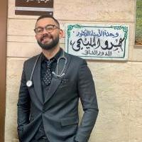 اخصائي باطنه عامه طب القصر العيني