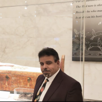 استشارى اول امراض المخ والأعصاب