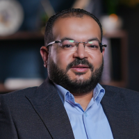 استشاري الجراحة العامة والمناظير وجراحة القولون والشرج بمستشفيات دار الفؤاد