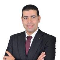 استشاري جراحة الأوعية الدموية والقدم السكرى والقسطره الطرفيه