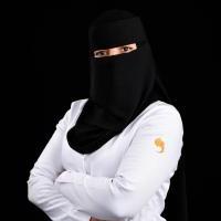 أخصائي طب وجراحه الفم و الاسنان