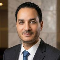 أخصائي طب الأطفال والأطفال حديثي الولاده