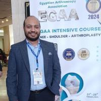 إستشاري جراحة العظام وإصابات الملاعب وعلاج أمراض العمودالفقري