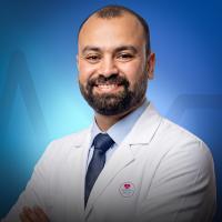 إستشاري جراحة الأوعية الدموية والقدم السكري والقسطرة التداخلية الطرفية