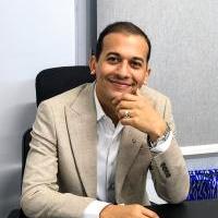 أخصائي الجراحة العامة و المناظير الجراحية 
مدرس مساعد الجراحة العامة كلية الطب - جامعة الأزهر