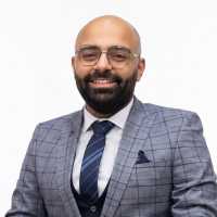 مدرس (م) الباطنه العامه و امراض الدم الاكلينيكيه للكبار مستشفى قصر العينى جامعه القاهره