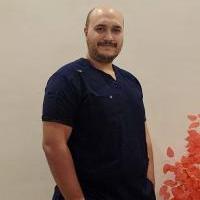 اخصائي العلاج الطبيعي واصابات الملاعب