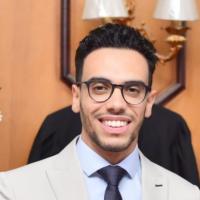 اخصائي الجهاز الهضمي والمناظير والكبد والامراض المعدية