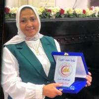 استشاري أمراض النساء والتوليد