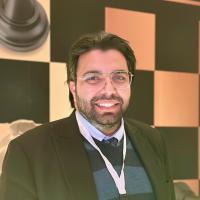 طبيب امراض القلب والباطنة العامة