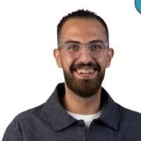 استشاري جراحة الجهاز الهضمي والمناظير والسمنة المفرطة