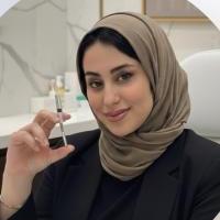 اخصائيه جلديه وتجميل وليزر