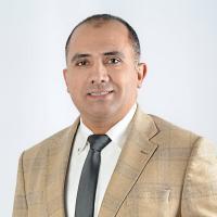 استشاري جراحة الأورام و المناظير