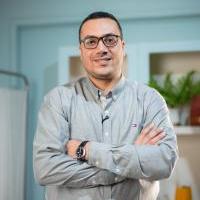 أخصائي نساء وتوليد والحقن المجهري