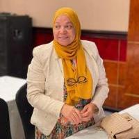 أستاذ أمراض المخ والأعصاب واعصاب اطفال 
كلية الطب بجامعة عين شمس